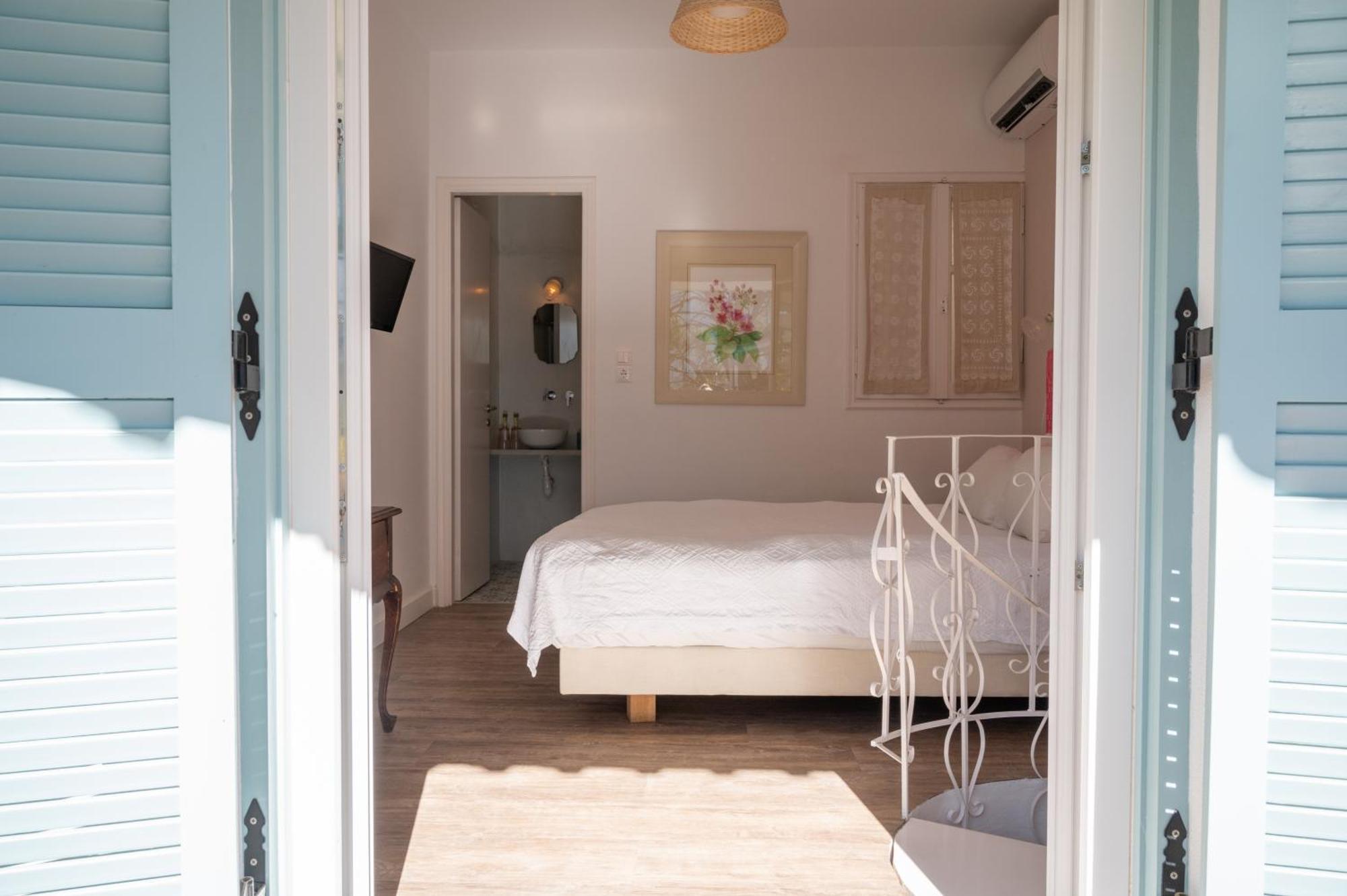 Odyssey Aparthotel